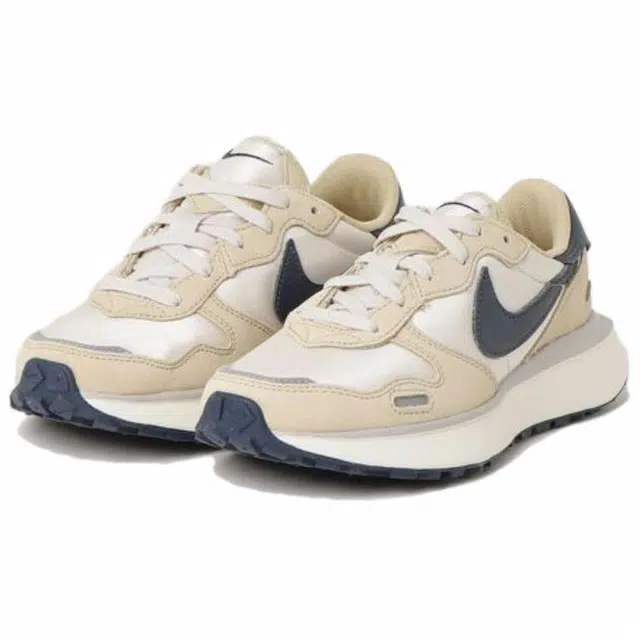Nike Phoenix Waffle
