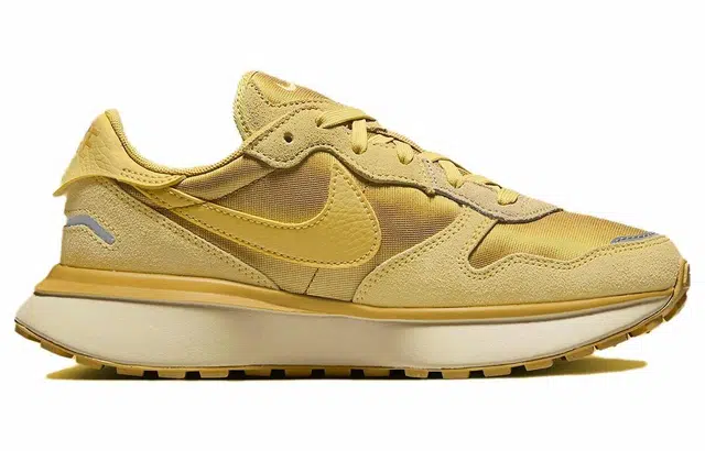 Nike Phoenix Waffle