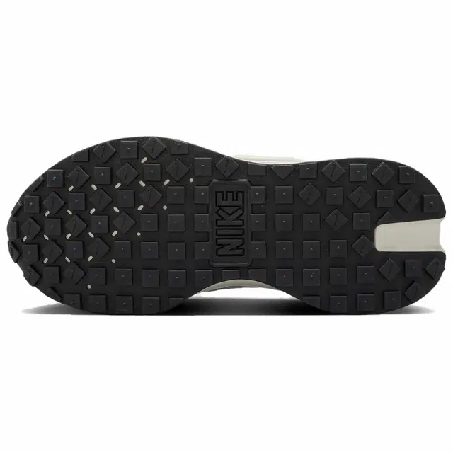 Nike Phoenix Waffle