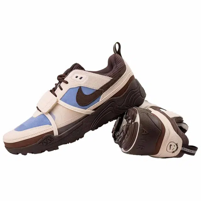 Travis Scott x Nike Zoom Field JaxxLeche Blue