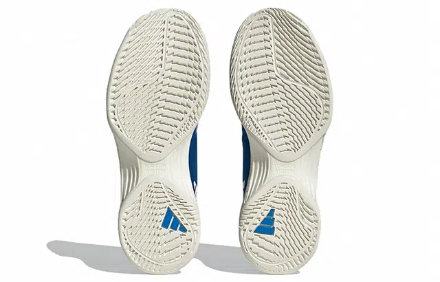 adidas Avacourt