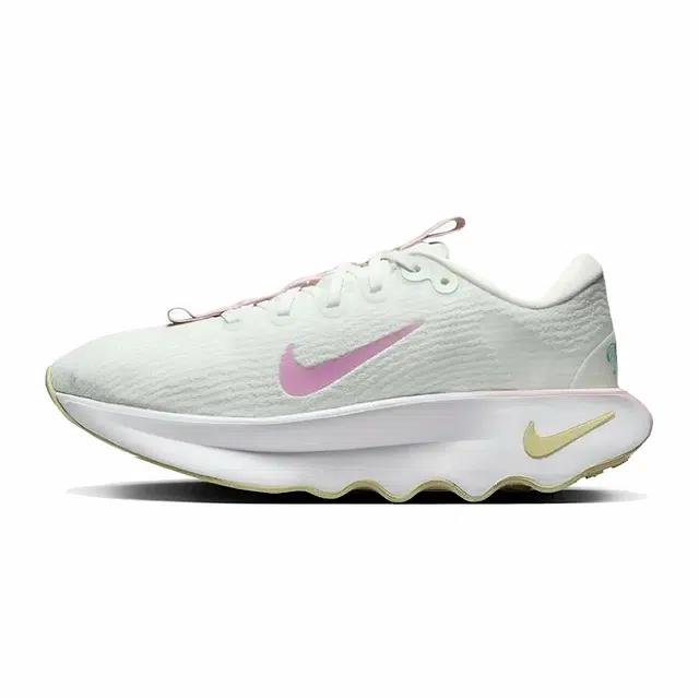 Nike Motiva