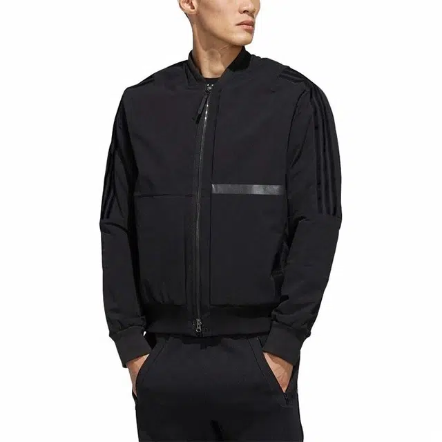 adidas U1 JKT BOMB Logo