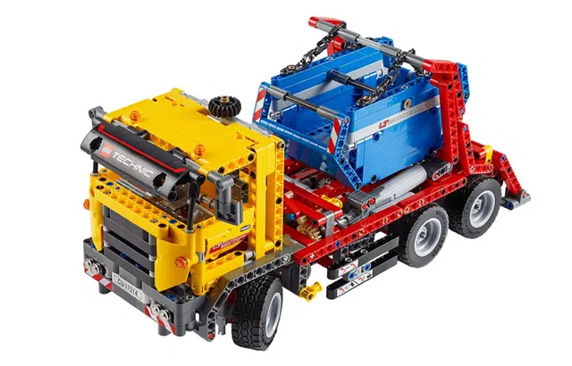 LEGO 42024