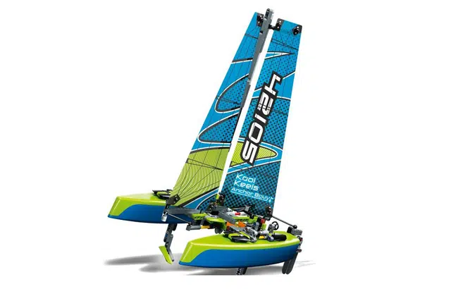 LEGO 42105