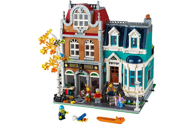LEGO Icons Bookshop 10270