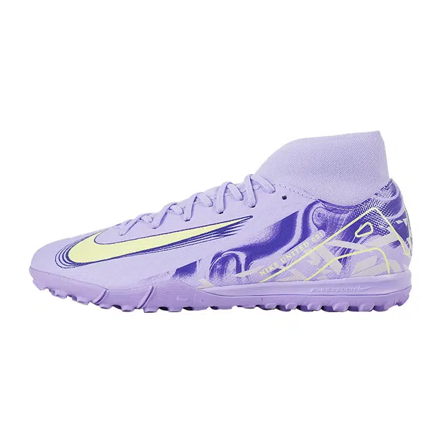 Nike 16