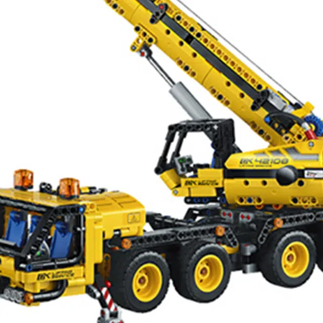 LEGO 42108