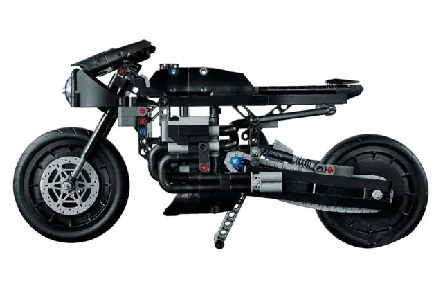 LEGO BAT CYCLE 42155