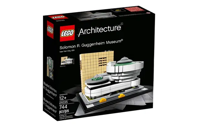 LEGO 744pcs 21035