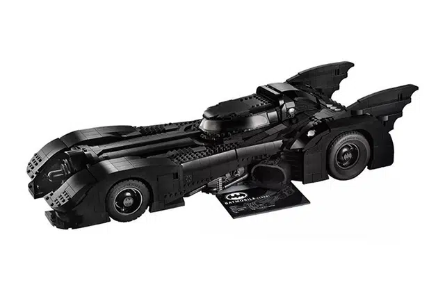 LEGO DC Batman 1989 Batmobile 76139