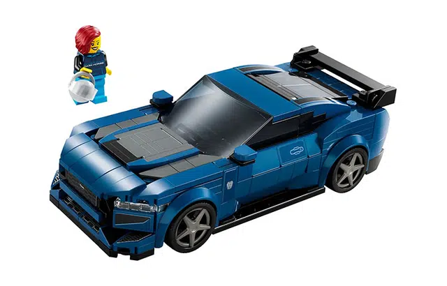 LEGO Mustang Dark Horse 344pcs 76920