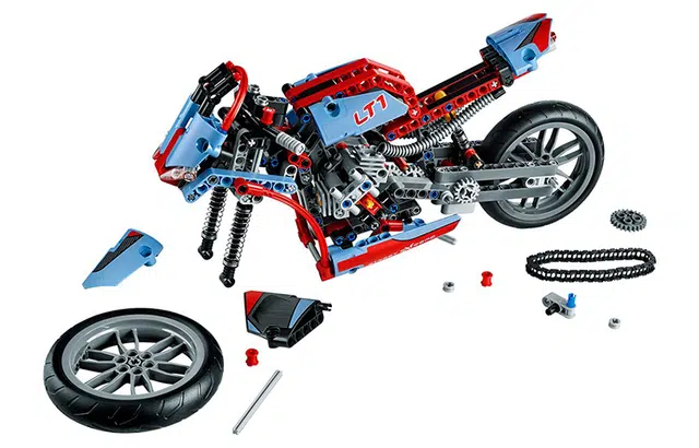 LEGO 42036