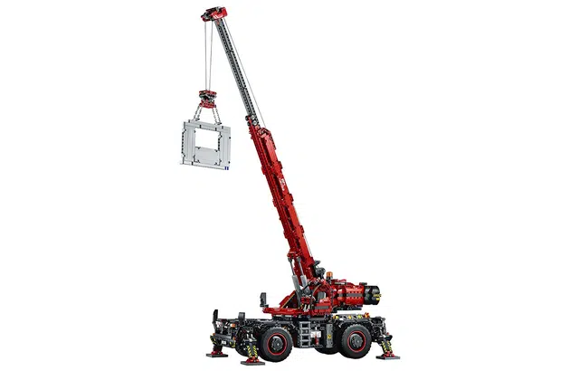 LEGO 42082