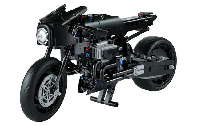 LEGO BAT CYCLE 42155