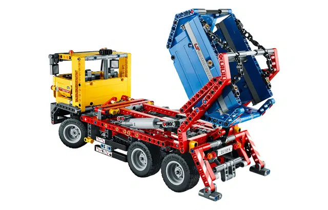 LEGO 42024