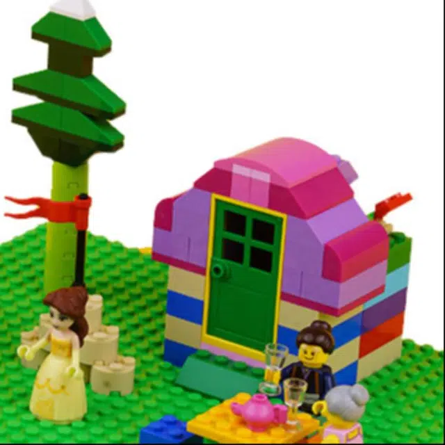 LEGO 10700