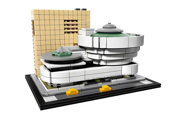 LEGO 744pcs 21035
