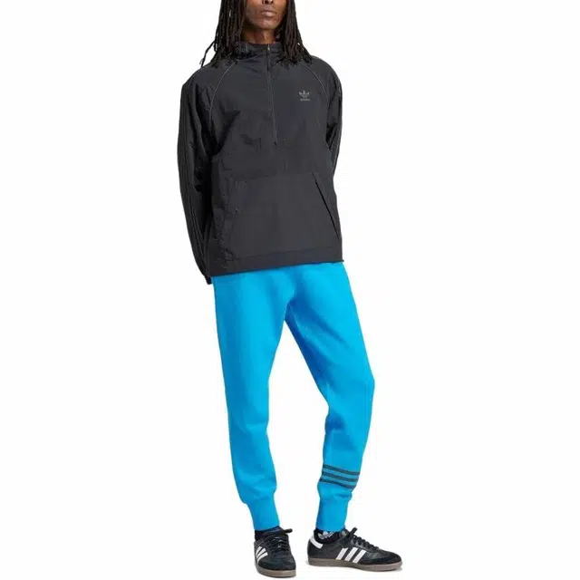 adidas originals Logo