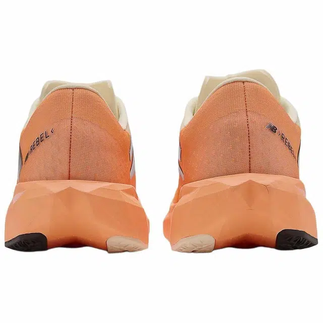 New Balance FuelCell Rebel v4