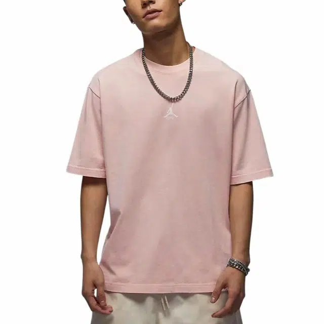 Jordan Flight Essentials LOGO T