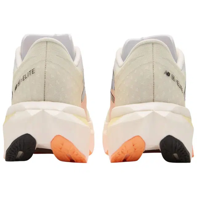 New Balance Fuelcell Supercomp Elite v4 WMNS