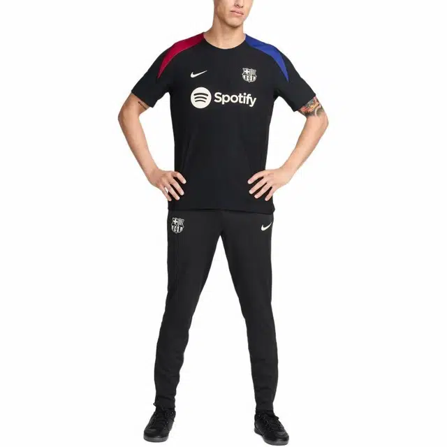 Nike Dri-FIT ADV FW24 Strike Elite