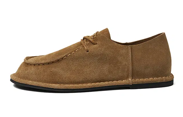 MINNETONKA KANGAROO SHOES