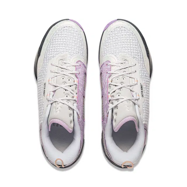 LiNing 808 4 Ultra