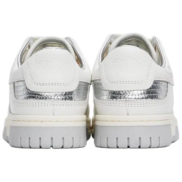 Acne Studios