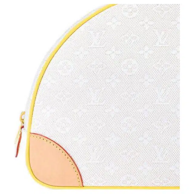 LOUIS VUITTON Toiletry pouch