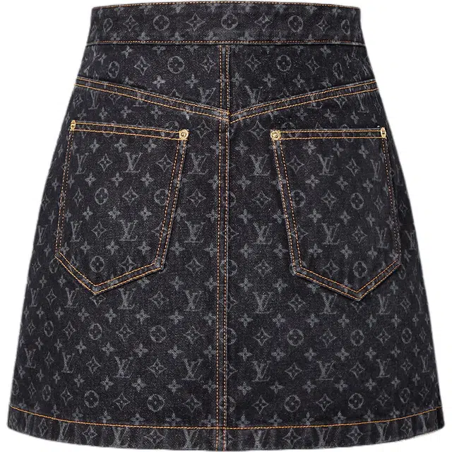 LOUIS VUITTON A