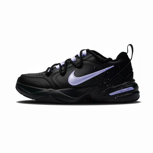 Nike Air Monarch 4