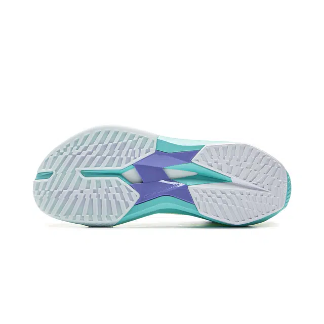 LiNing Ultra Light 2025