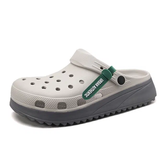 URBAN AUTHENTIC EVA