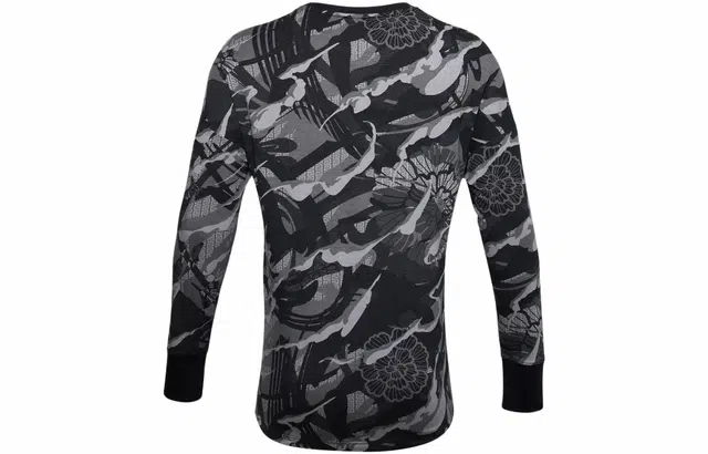 Under Armour T