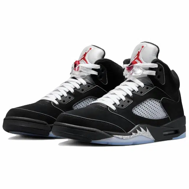 Jordan Air Jordan 5 BLACK METALLIC REIMAGINED