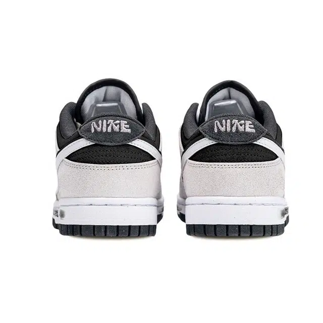Nike Dunk LowDouble Swoosh GD