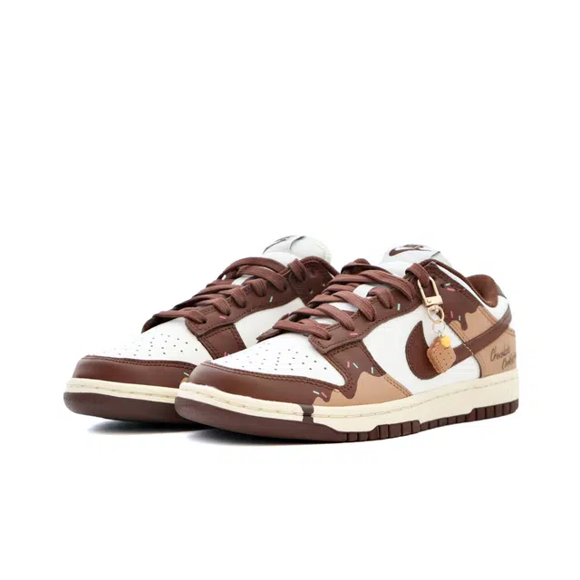 Nike Dunk Surfaces In Brown And Sail