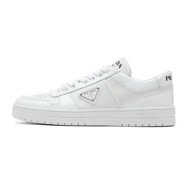 PRADA logo