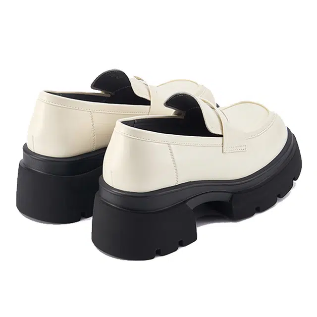 AQUASCUTUM