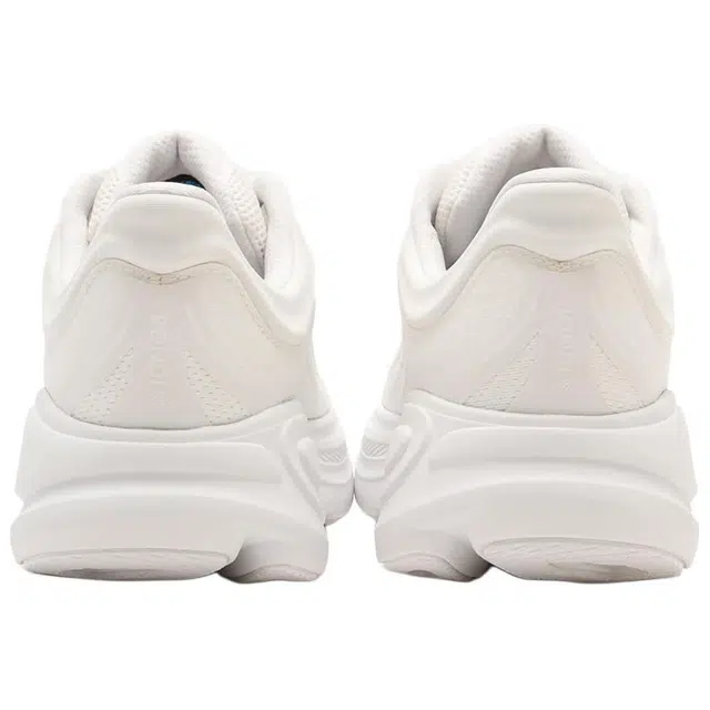 HOKA ONE ONE Bondi 9