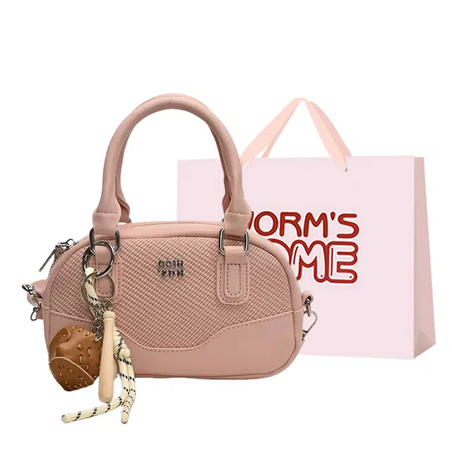 WORM'S HOME PU