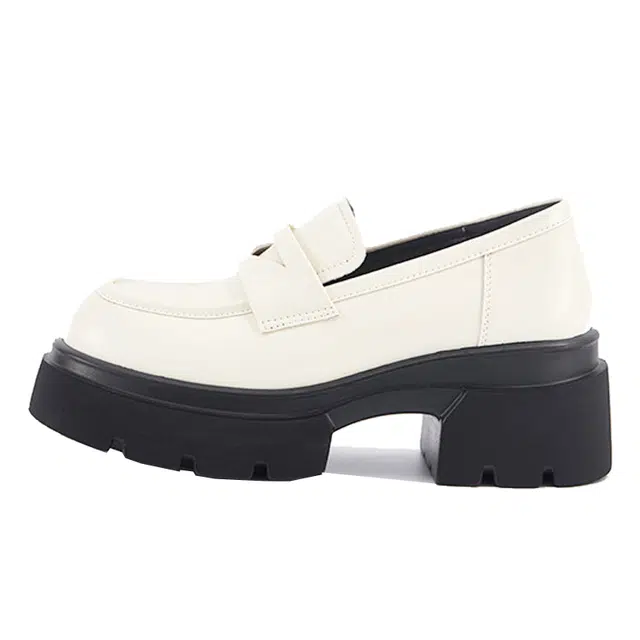 AQUASCUTUM