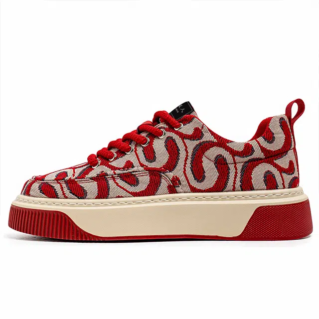 Nanjiren Low Top Sneakers