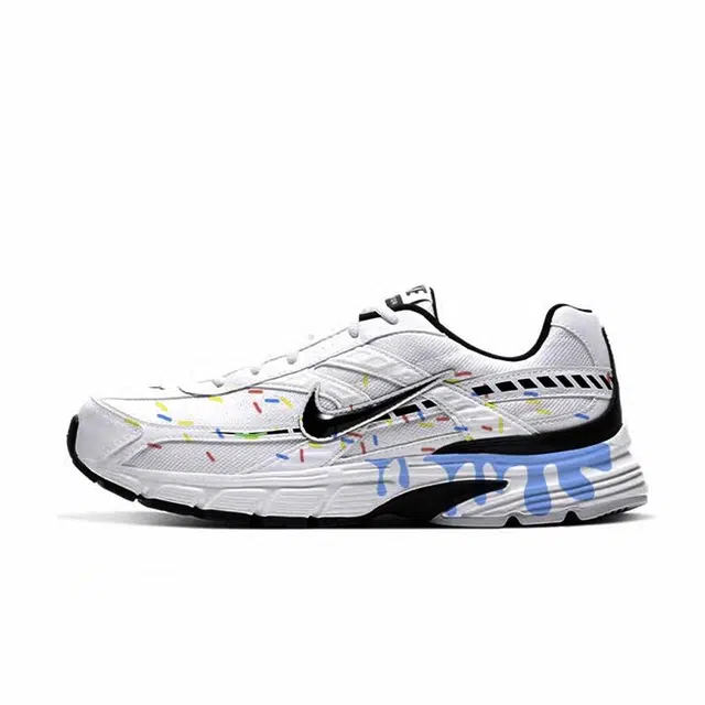 Nike Initiator