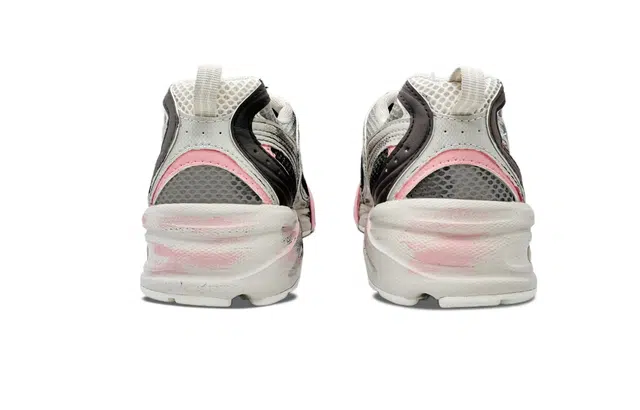 New Balance NB 530
