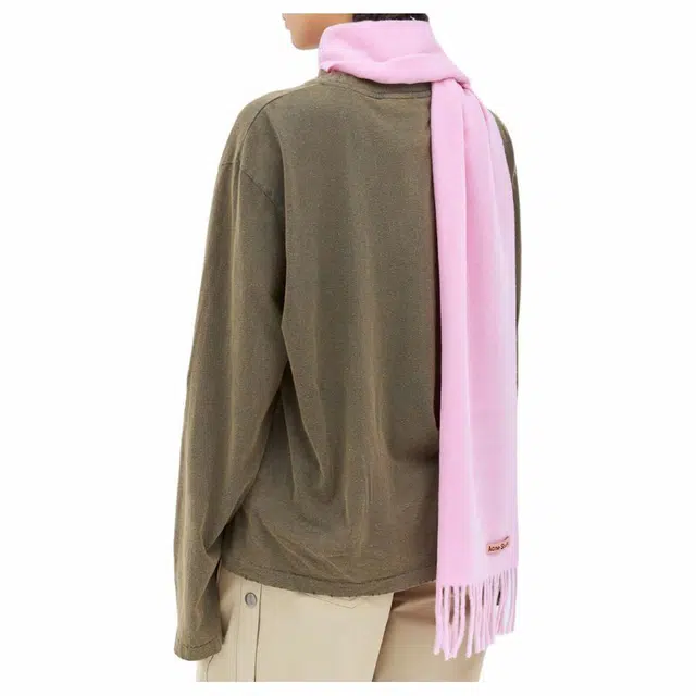 Acne Studios