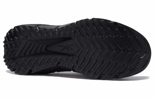 Reebok ZIG CLOG