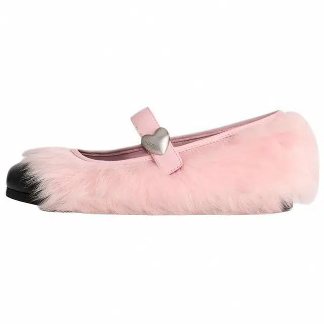A Ma Maniere x AMBUSH x UGG